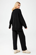Yogatopp Kimmy Oversized Sweater Black - Movesgood